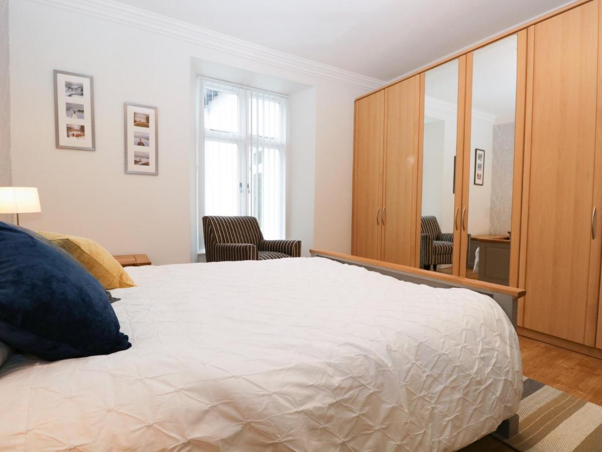Tethera Windermere Luaran gambar